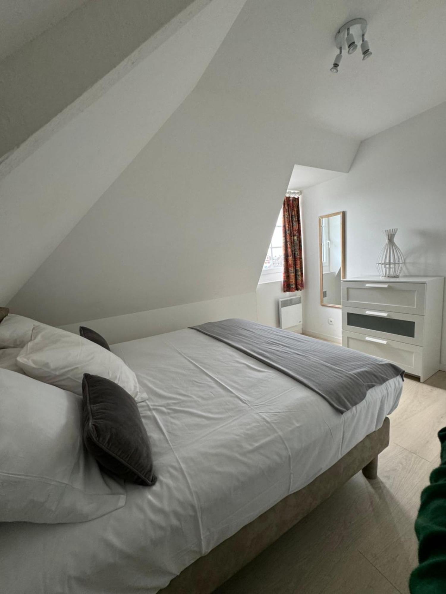 Chez-Marion Hotell Merville-Franceville-Plage Exteriör bild