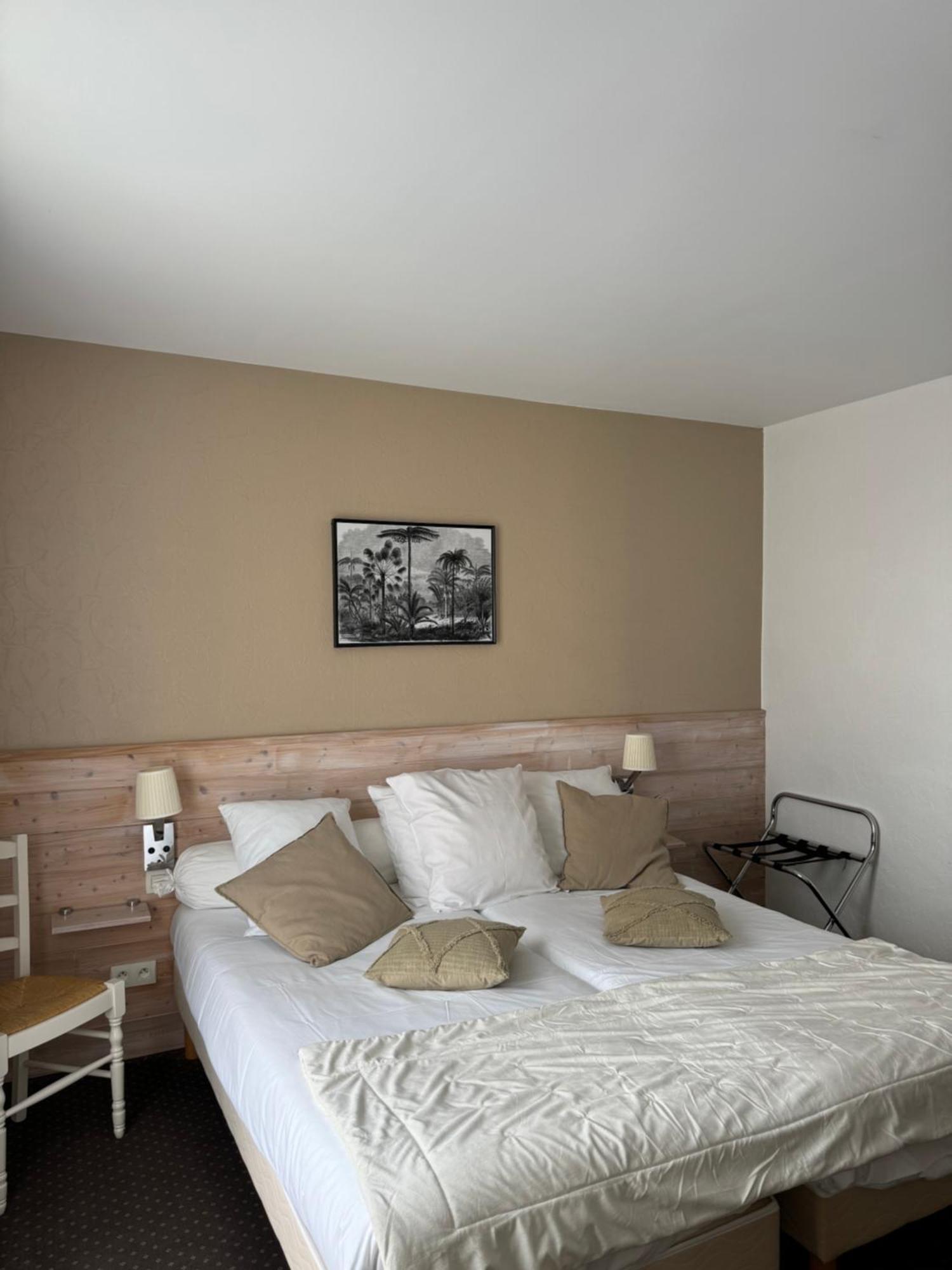 Chez-Marion Hotell Merville-Franceville-Plage Exteriör bild