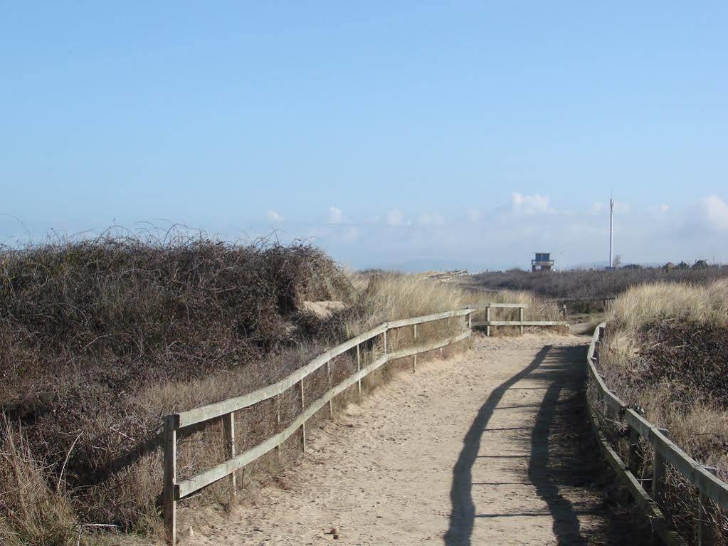 Chez-Marion Hotell Merville-Franceville-Plage Exteriör bild